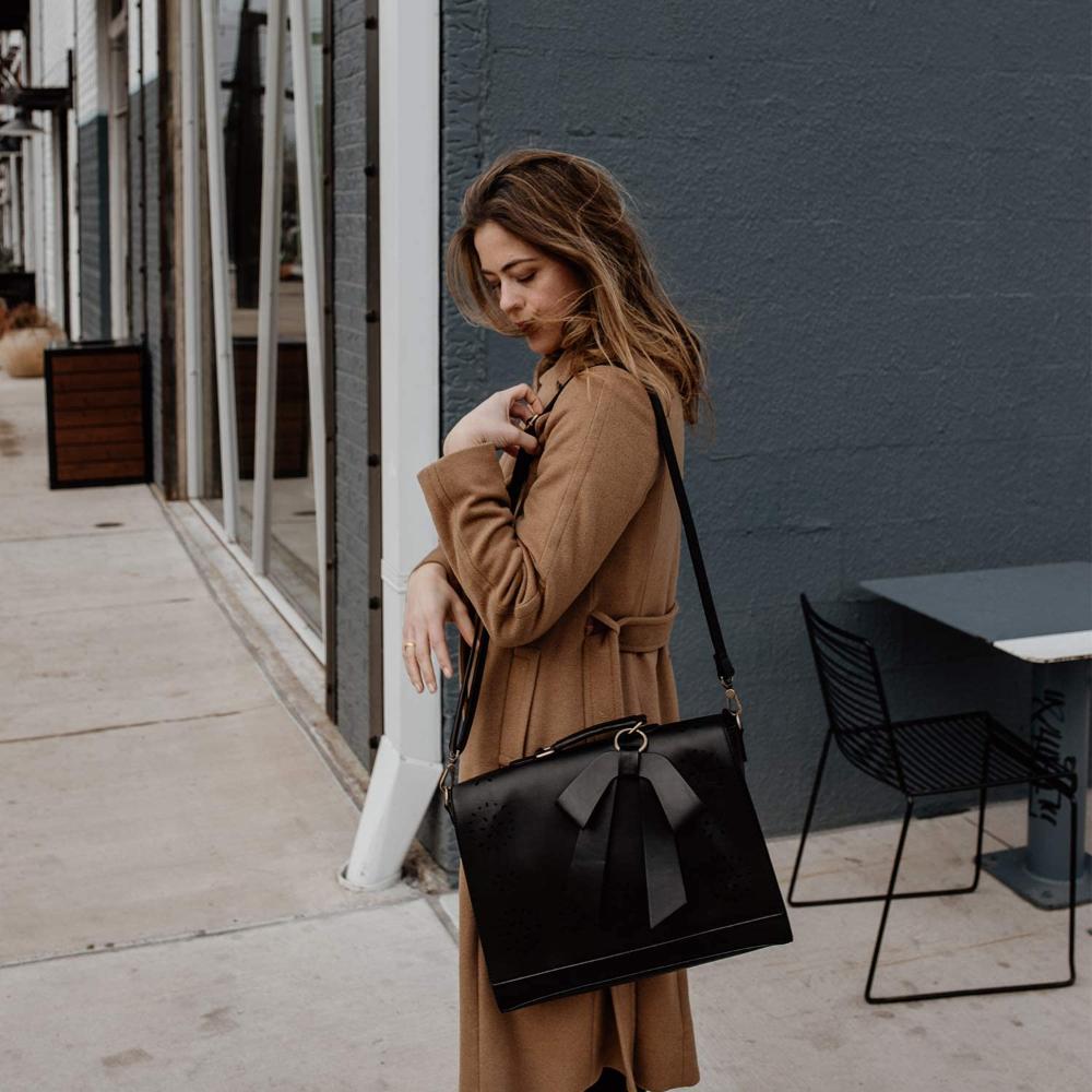 Savora™ | Elegant Bow-Tie Satchel