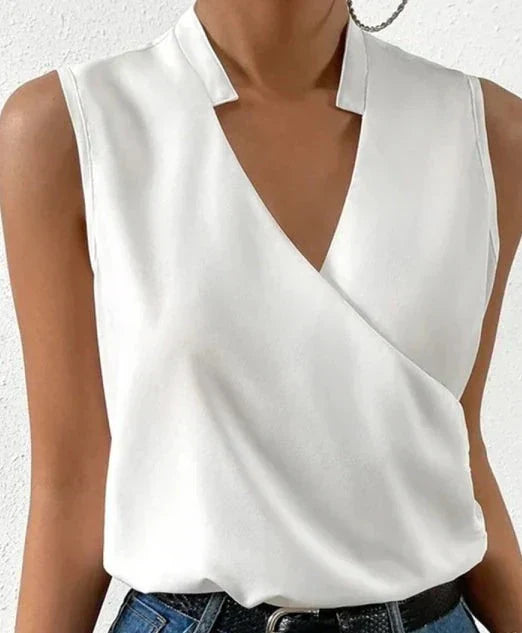 Savora™ | Classic Sleeveless Solid Blouse