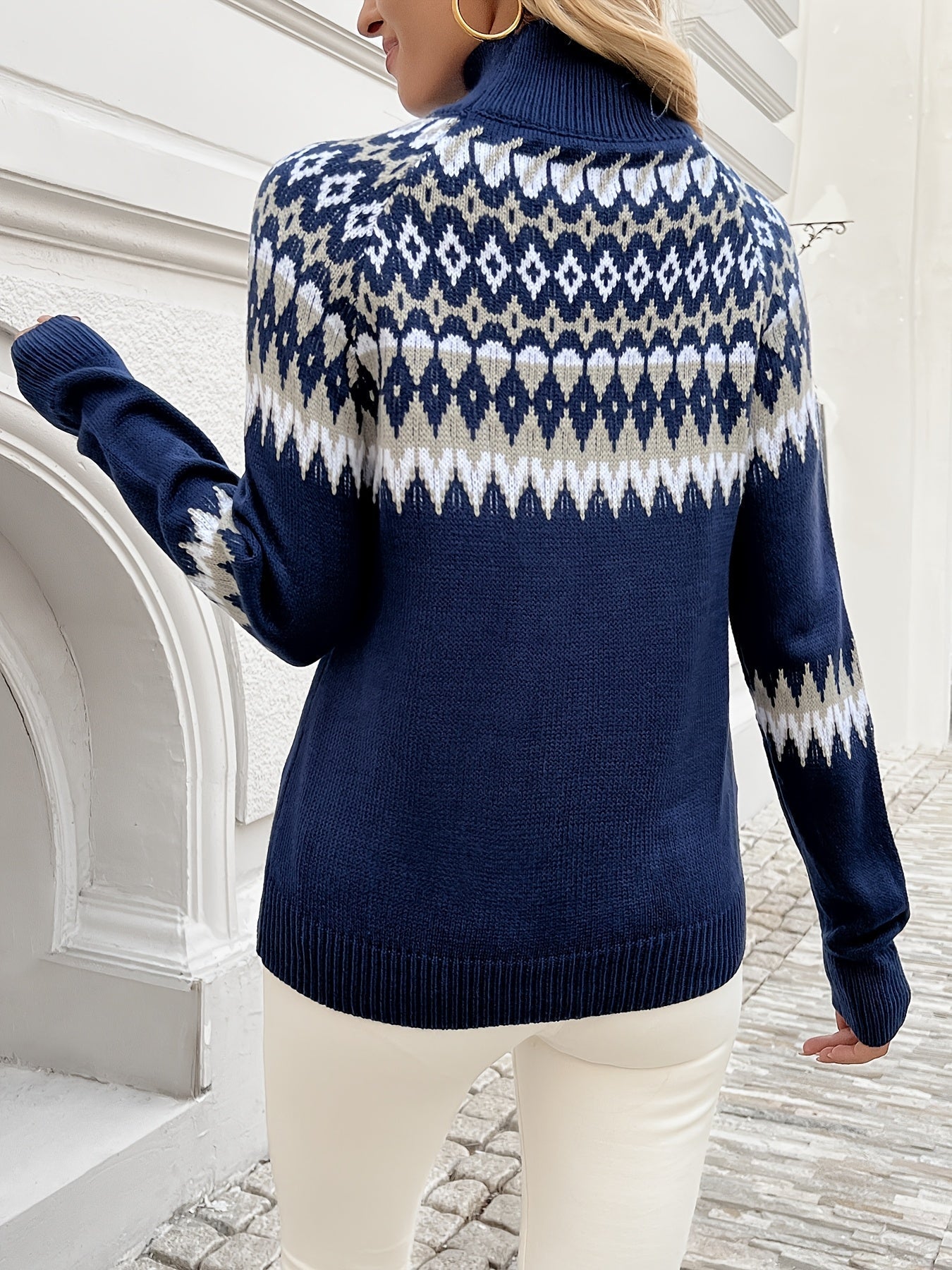 Savora™ | Elegant Geometric Knit Sweater