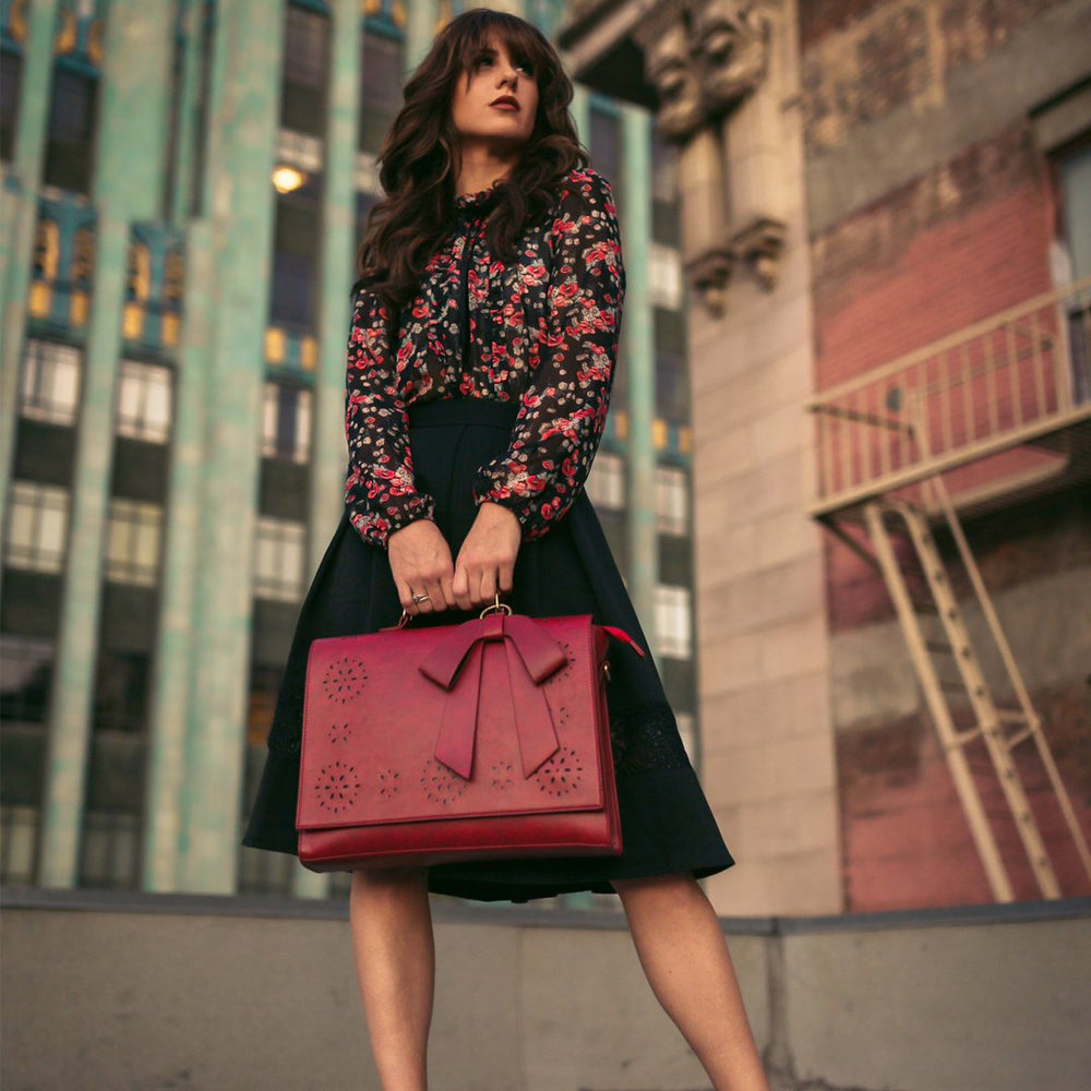 Savora™ | Elegant Bow-Tie Satchel
